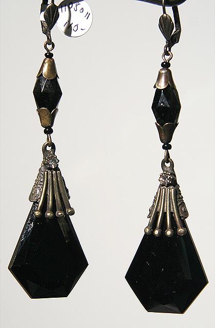 black deco geometric drops