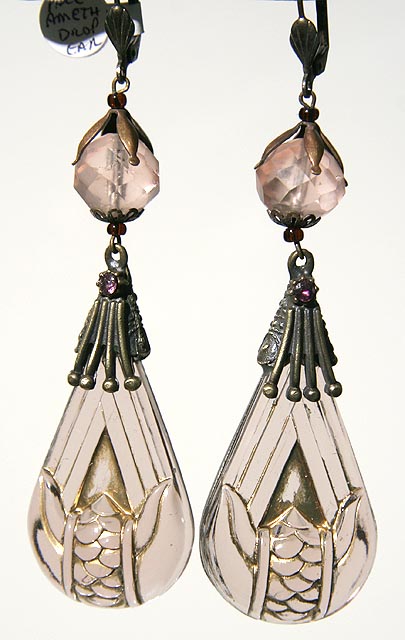 large pale amethyst t#136DB