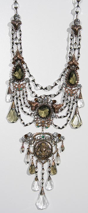05_smokey_nouveau